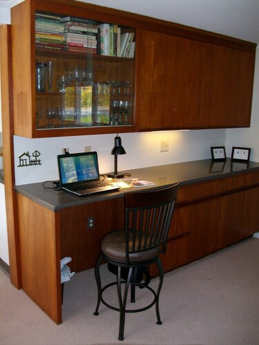 Phillips Academy Area – Ideal for Families Visiting Campus & Touring New England