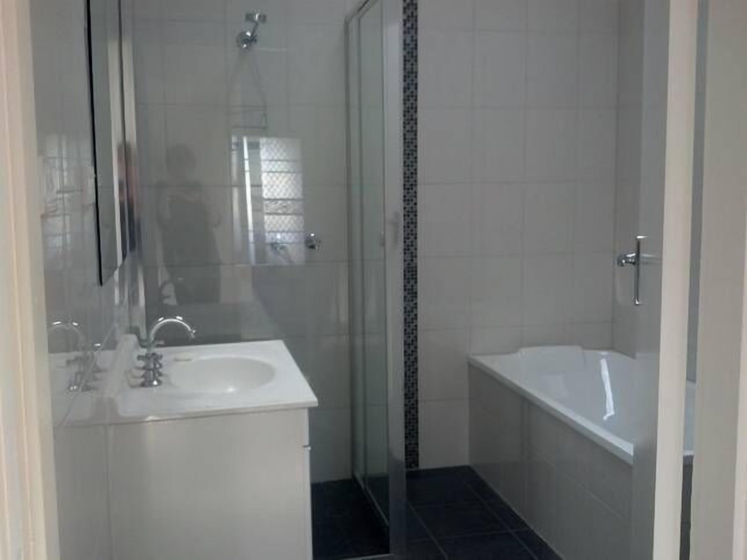 Alby's on Towler Street — image 4