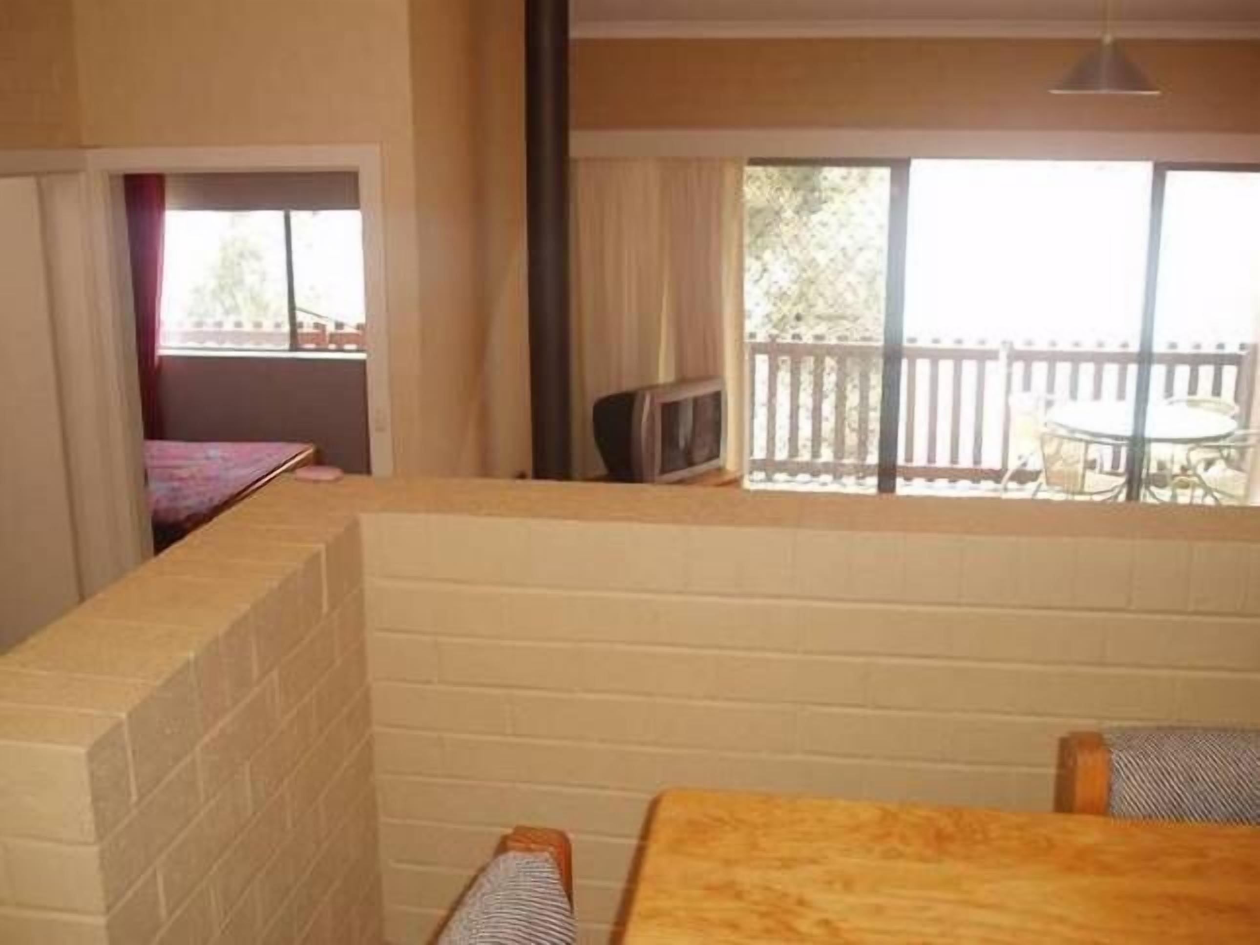 Aranda 1 - Waterfront Apartment - beautiful views — image 2