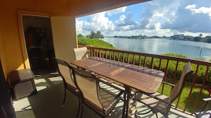 Outdoor dining - Treasure Island Escape is Calling... Many Family Friendly amenities for Fun! (Treasure Island)