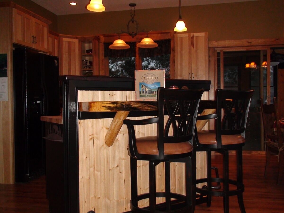  Secluded , Luxury Adirondack Waterfont in the Great North Woods