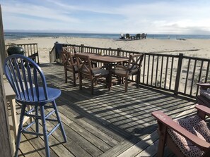 Outdoor dining - Cottage on the beach in Smith Pt.. Ocean, Bay and Sunsets. (Nantucket)