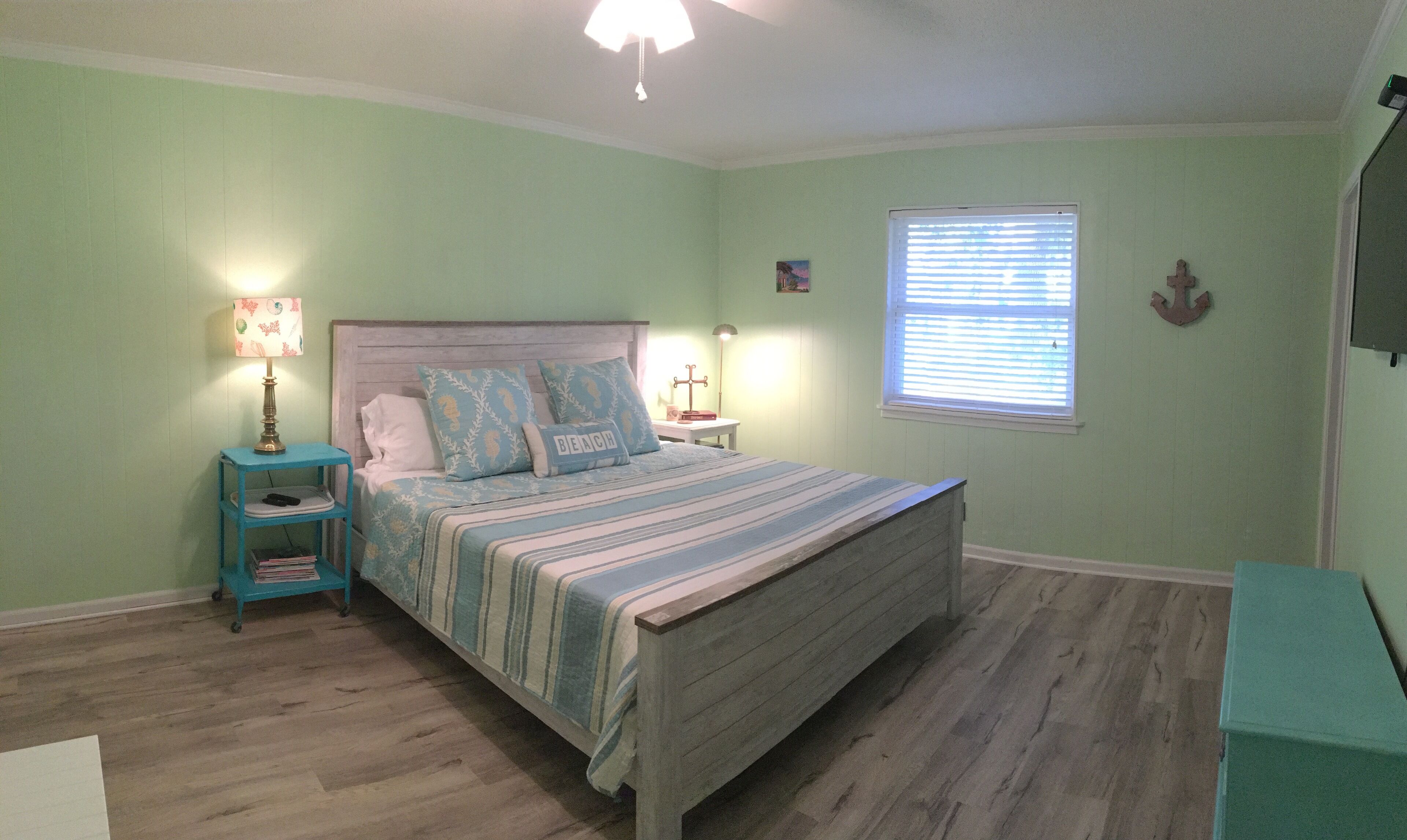 Beautiful Family Island Cottage!<br>FLETC Friendly, Per Diem Accepted 