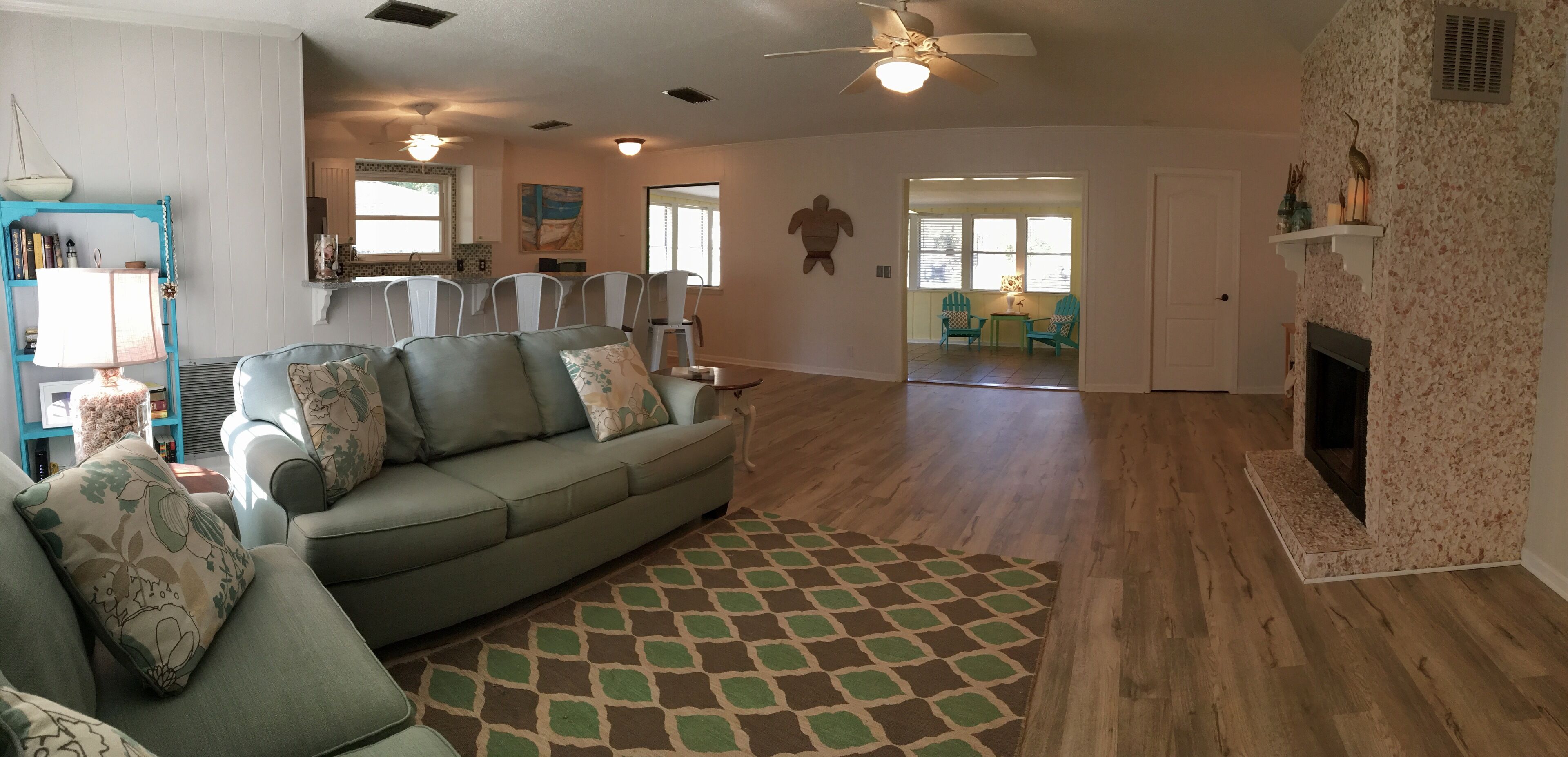 Beautiful Family Island Cottage!<br>FLETC Friendly, Per Diem Accepted 