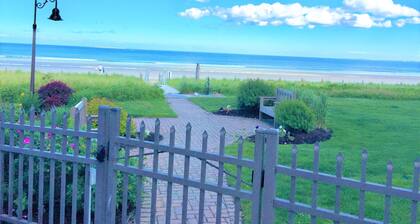 Oceanfront - Luxus 3BR Condo schläft 8 bis 12 - End Unit - Eigene Eingang zum Strand