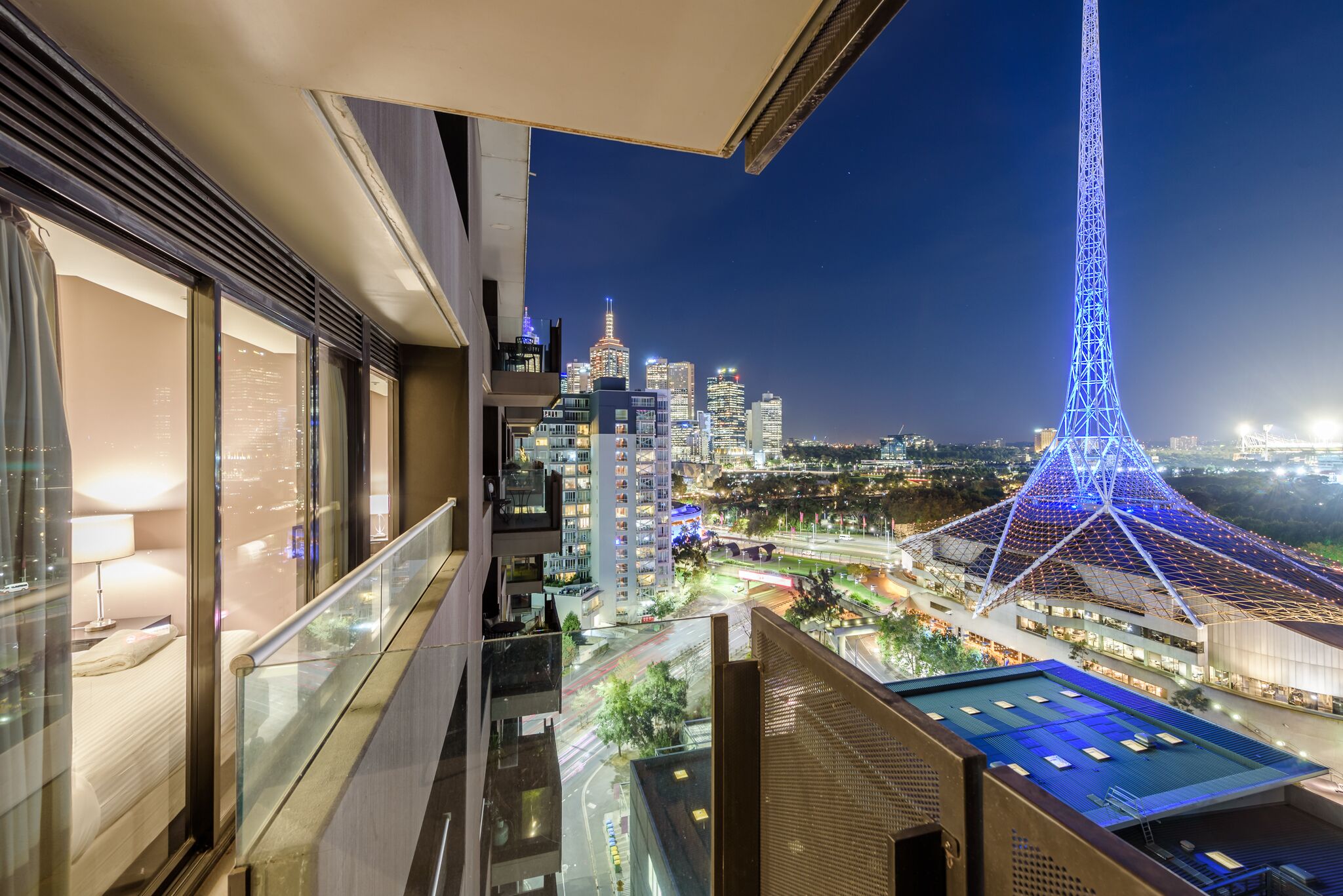 Exclusive Stays - Gallery Tower — image 13