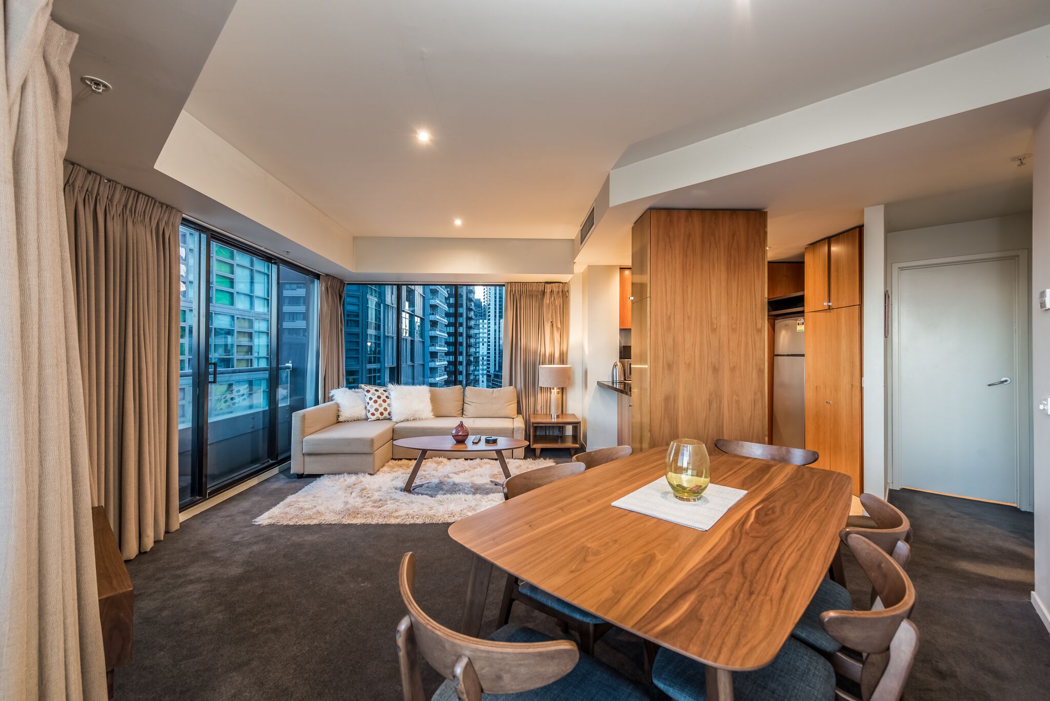 Exclusive Stays - Gallery Tower — image 3