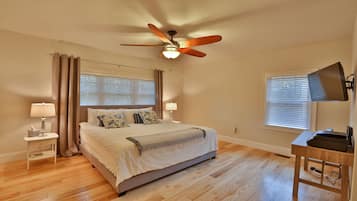 5 Schlafzimmer, Schreibtisch, Bügeleisen/Bügelbrett, kostenloses WLAN
