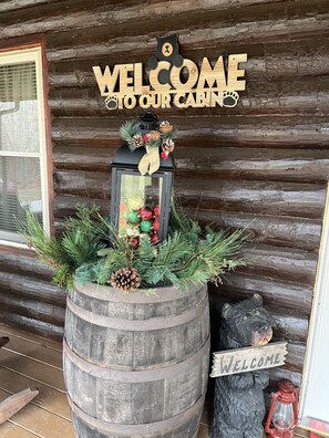 Exterior detail - Sonshine Cabin is your own private park. With wildlife or a hike to the creek. (Madison)
