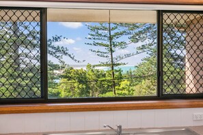 Interior - QUARTERDECK 9: 2  BR, 1  BA Apartment in Port Macquarie, Sleeps 4 (Port Macquarie)