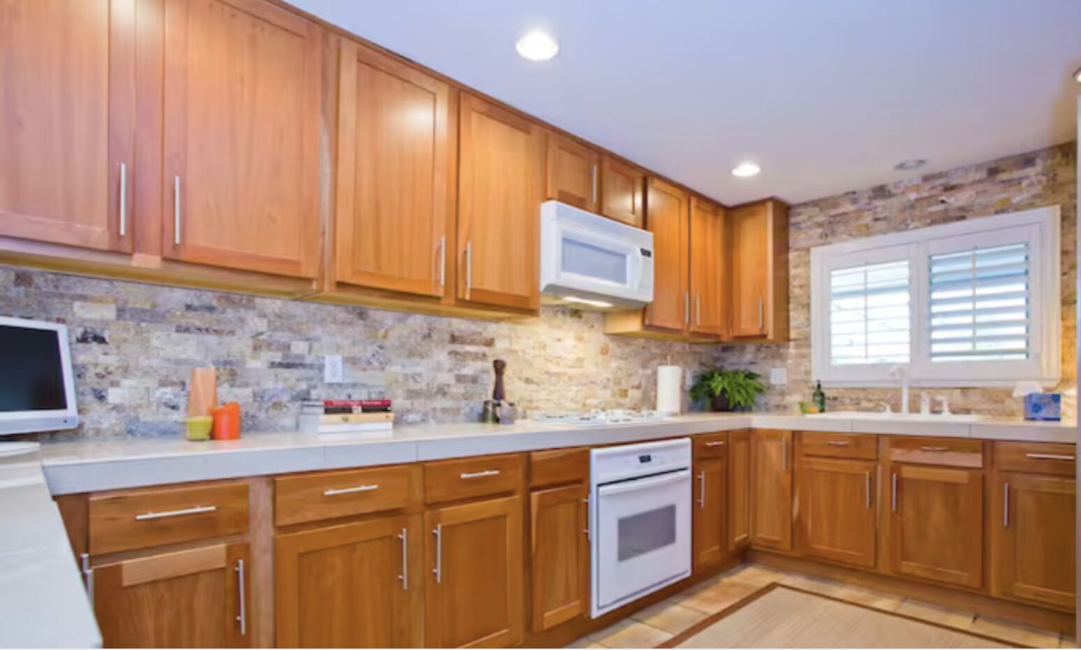 Gorgeous Ranch In The Heart Of Denver! Hot Tub! Great Big Private Patio! 