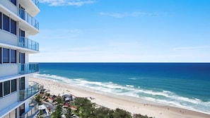 Beach nearby - 20F Peninsula 20th Floor Ocean Views (Surfers Paradise)