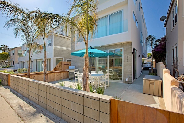 Beautiful new home with private patio