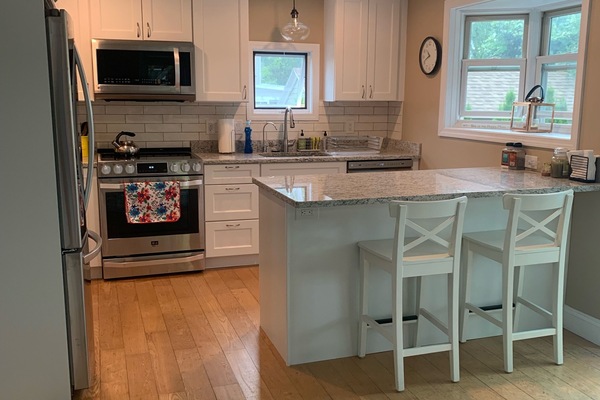NEWLY renovated kitchen!
