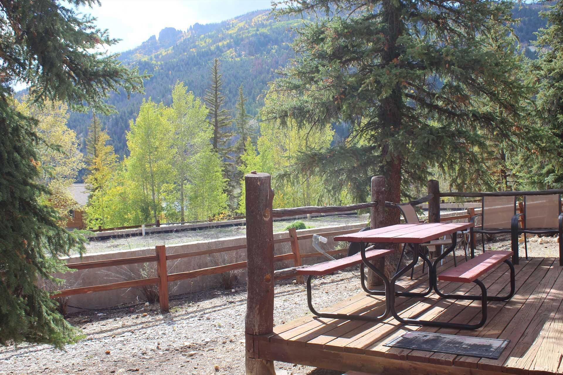 Outdoor dining
