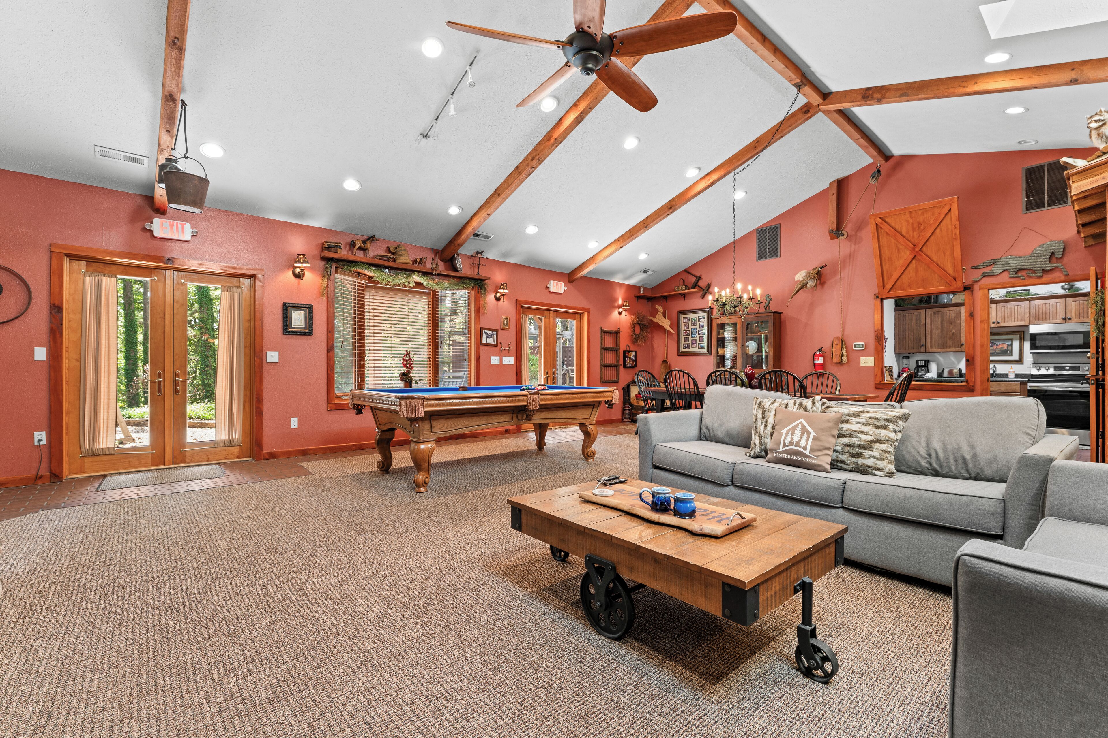 TV, fireplace, DVD player