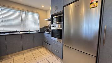 Microwave, stovetop, dishwasher, eco-friendly cleaning products