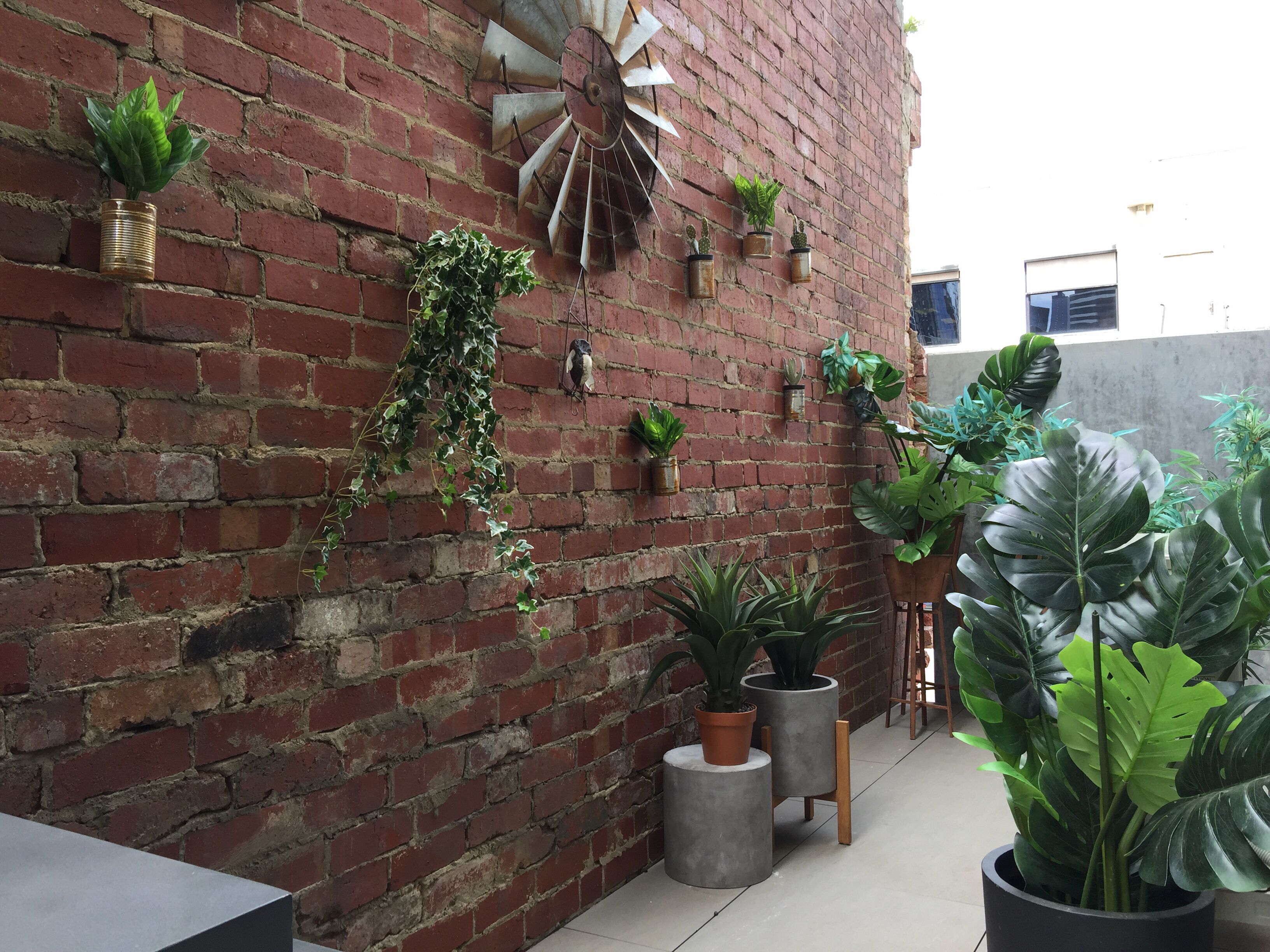 Chic Sth Melbourne Apartment with Huge Private Courtyard — image 28