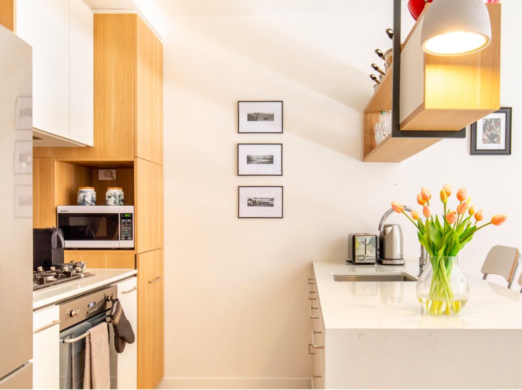 Chic Sth Melbourne Apartment with Huge Private Courtyard — image 15