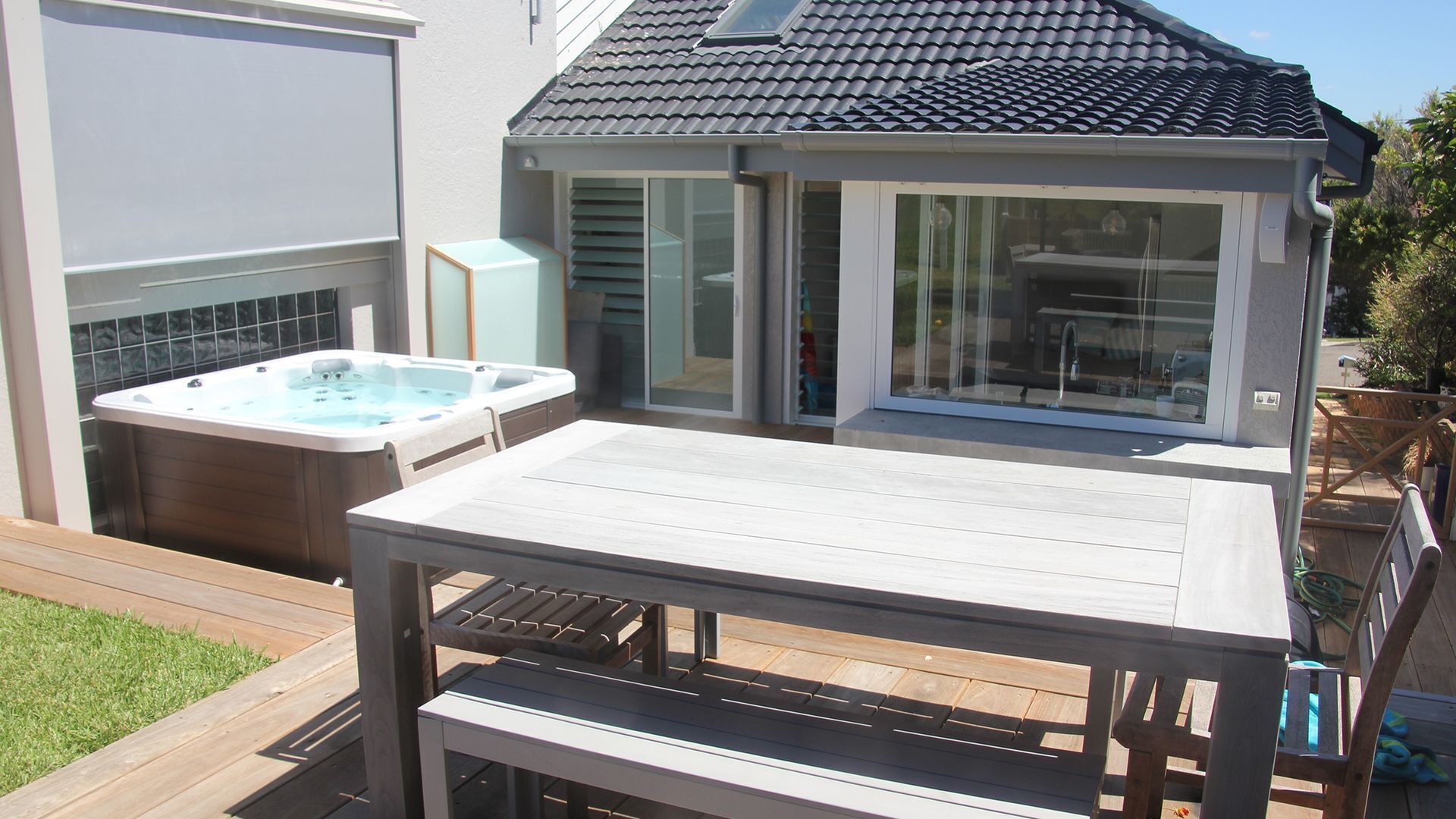 Northern Beaches beachfront house - reduced June 26 rates available ! — image 4