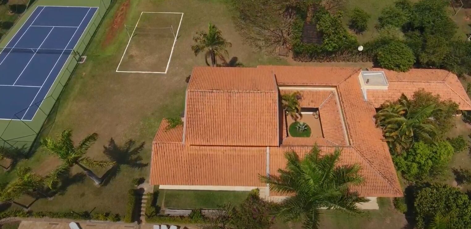 Villa in Tietê-SP w / 11 bedrooms, 5 bathrooms, tennis and volleyball courts, wifi