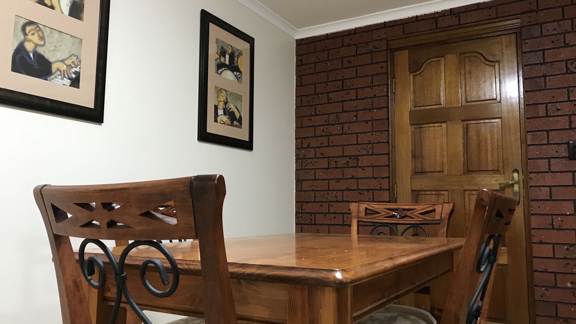 Adelaide - The Comfortable Home — image 5