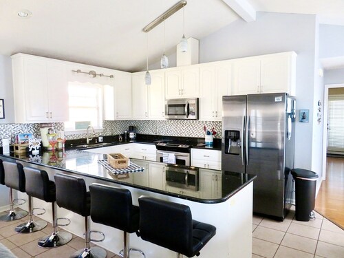 Beautifully Decorated Home with Private Heated Pool Just Steps from the Ocean!