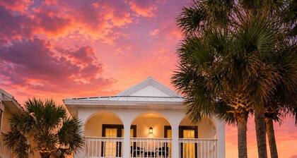 Beautifully Decorated Home with Private Heated Pool Just Steps from the Ocean!