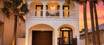 Beautifully Decorated Home with Private Heated Pool Just Steps from the Ocean!