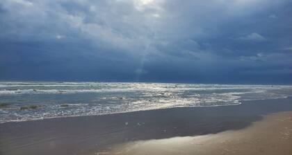 Twin Home #1 /Pool/Near Beach/ Rent 1 or 2 homes