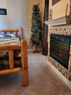 Interior - FAMILY FUN ON THE FARM (Hampton)