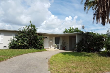 Port Charlotte Private vacation home
