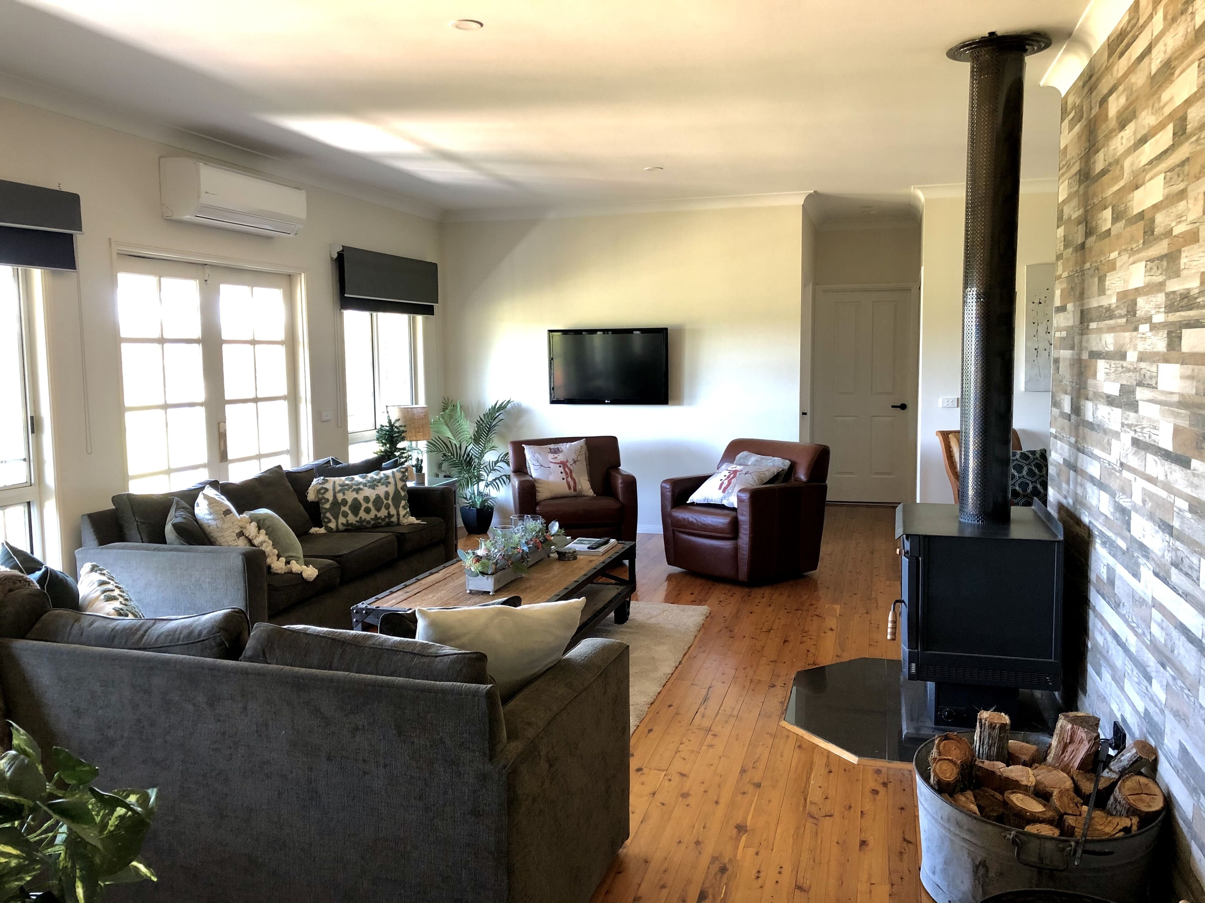 Cozy Fox- Luxury farm stay  (near Daylesford) Breathtaking views 