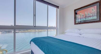 Wake up to Sydney Harbour