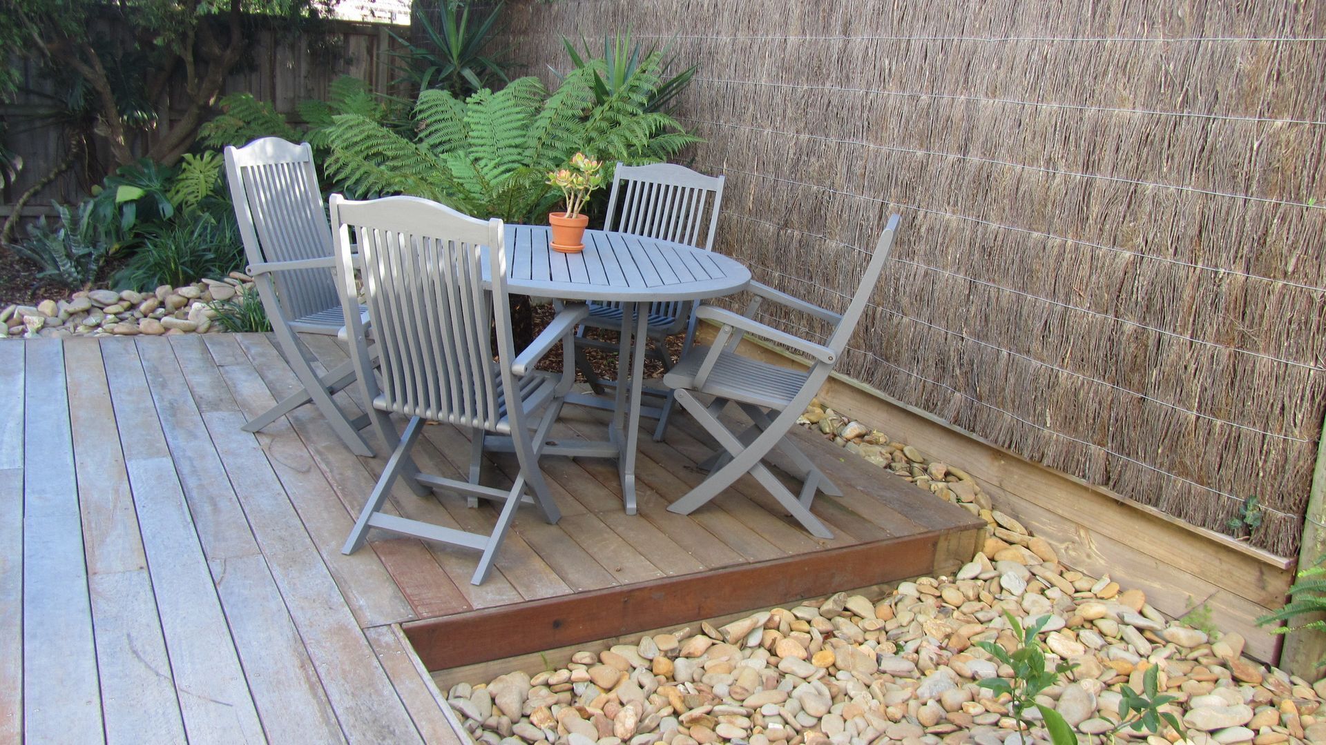 Lorikeet Studio Apartment - 7 night minimum stay — image 4