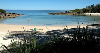 Great location! Main St Huskisson - perheystävällinen huoneisto - 750m rantaan!