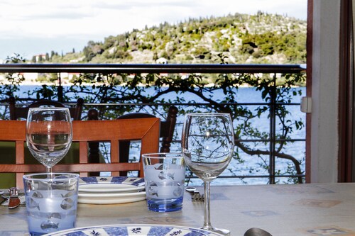 Family-friendly apartment in old fishermen village close to Zadar