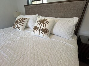 4 bedrooms, desk, iron/ironing board, travel crib - Beautiful Ridge-Top Villa, Marigot Bay, St. Lucia (Castries)