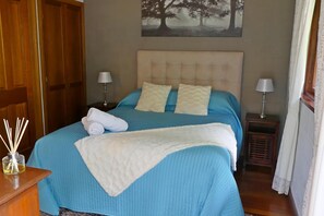 2 bedrooms, iron/ironing board, WiFi, bed sheets - Mount Browne Cottage (Upper Orara)
