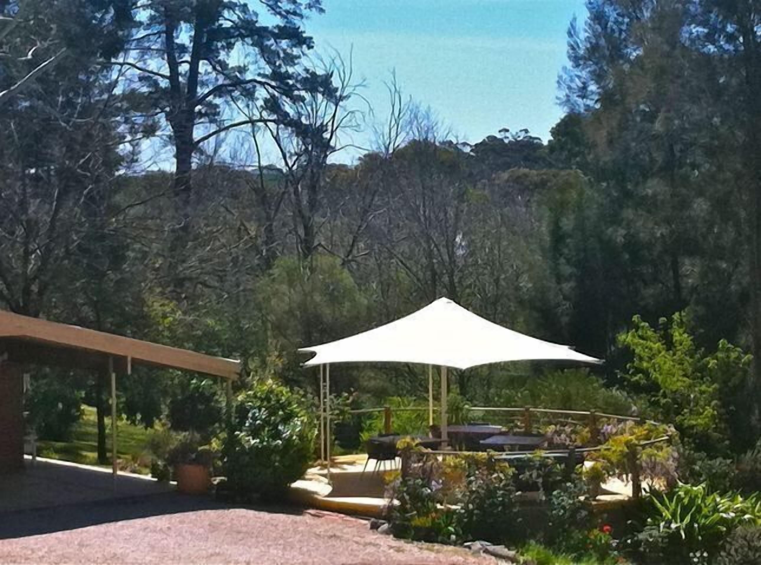 *Barrenjoey Hideaway* — image 22