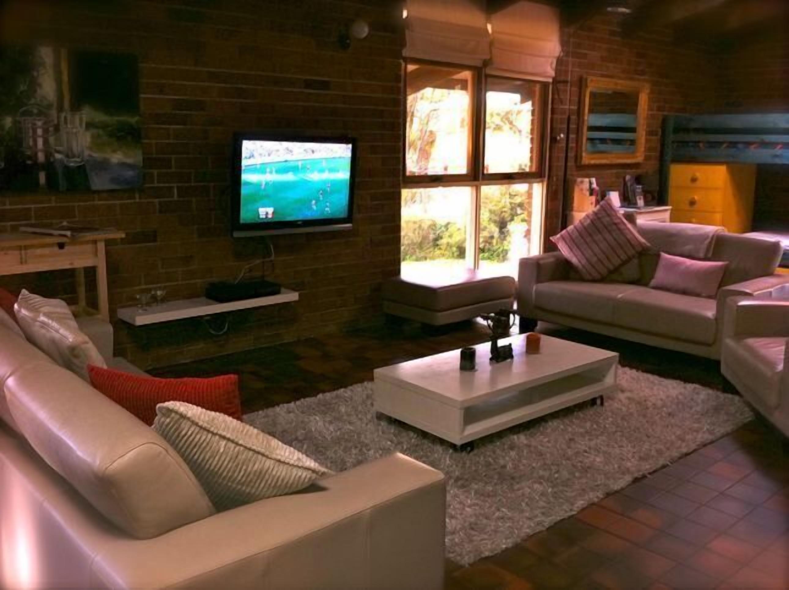 *Barrenjoey Hideaway* — image 14