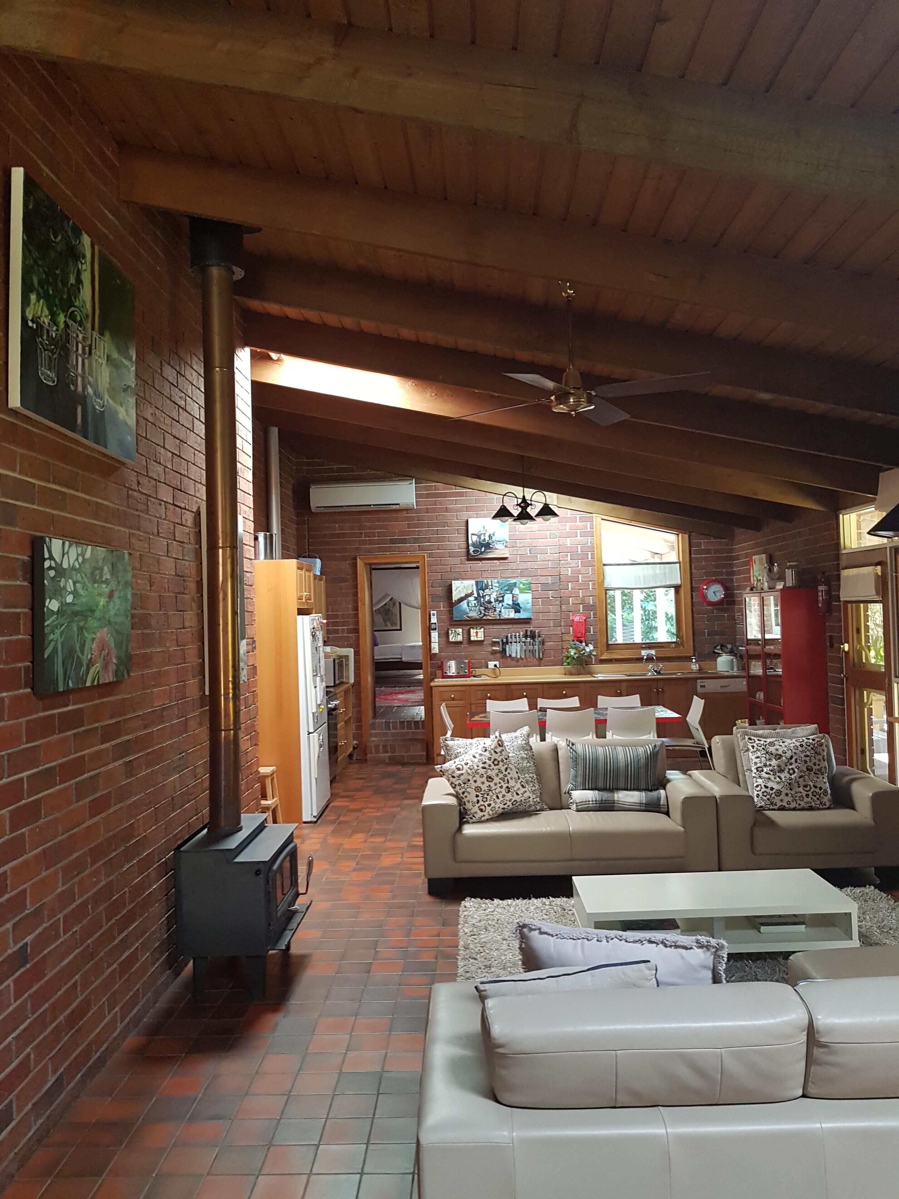 *Barrenjoey Hideaway* — image 12