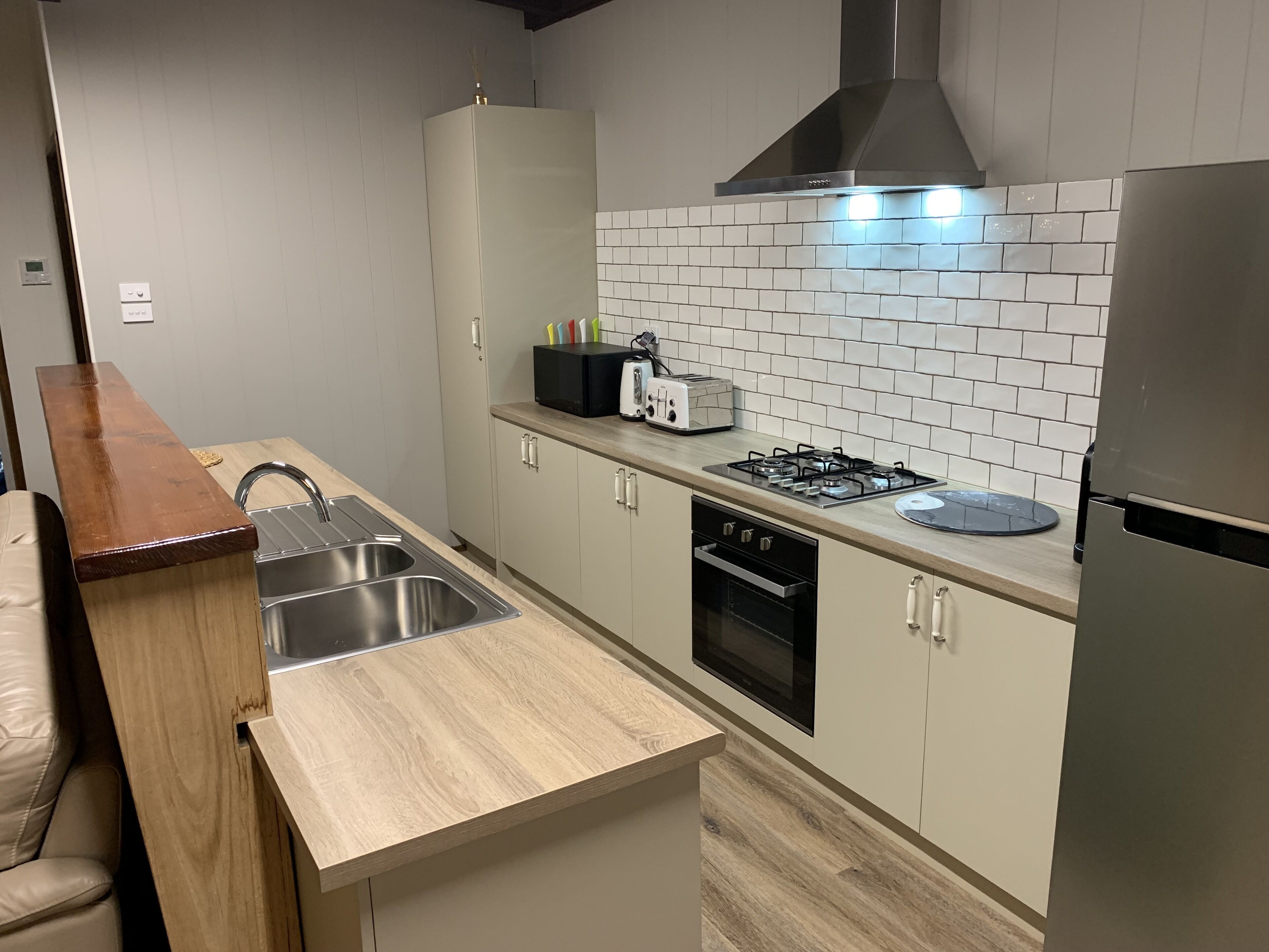 Off Pistes Snow Ski Chalet and Country Retreat & Great Wi-Fi 