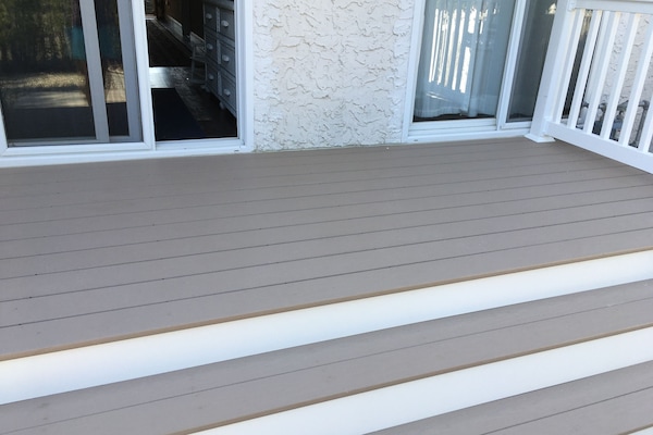 Lower deck off bedrooms