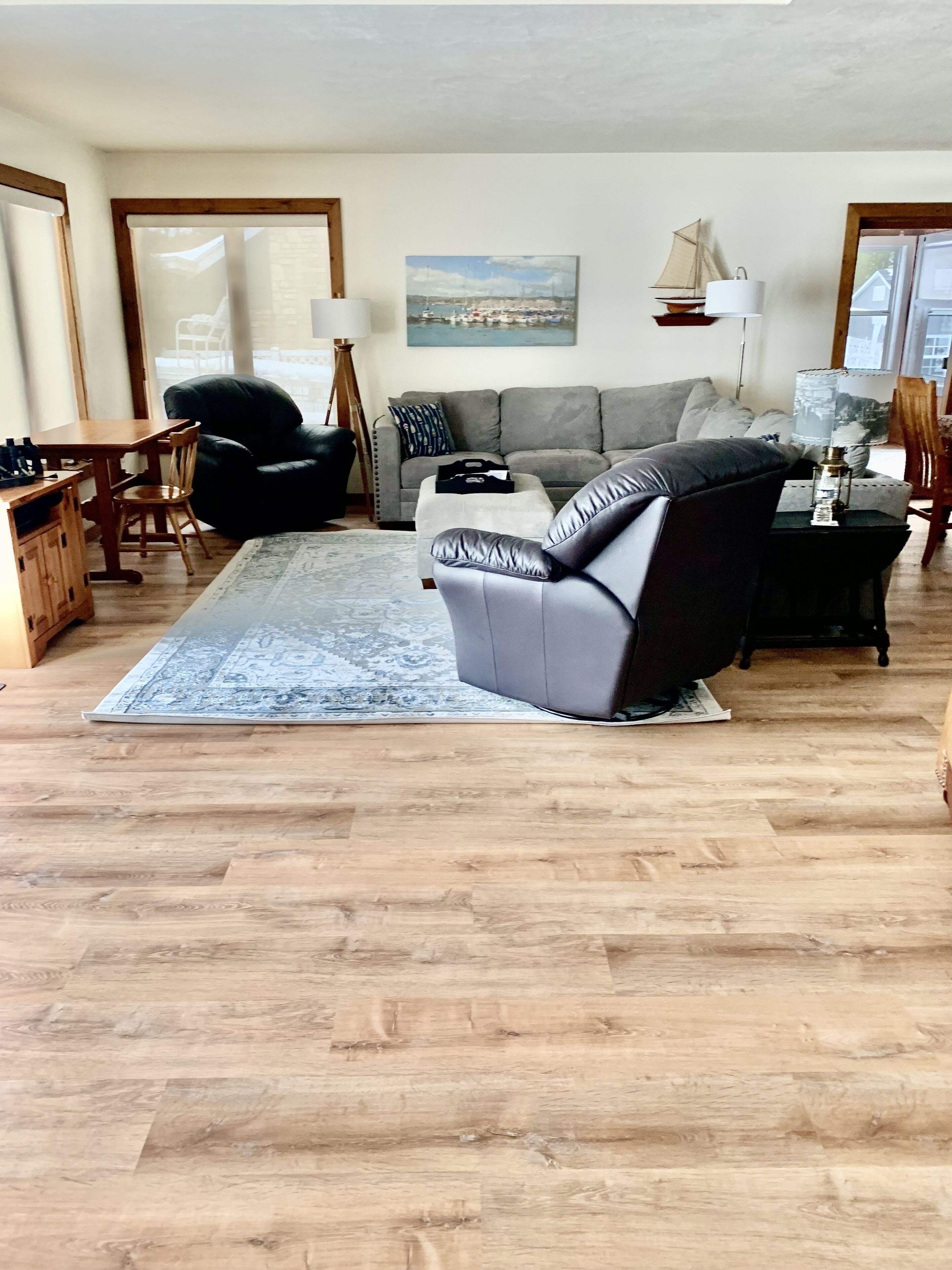 Steps from the water in Egg Harbor  with great views and incredible sunsets.