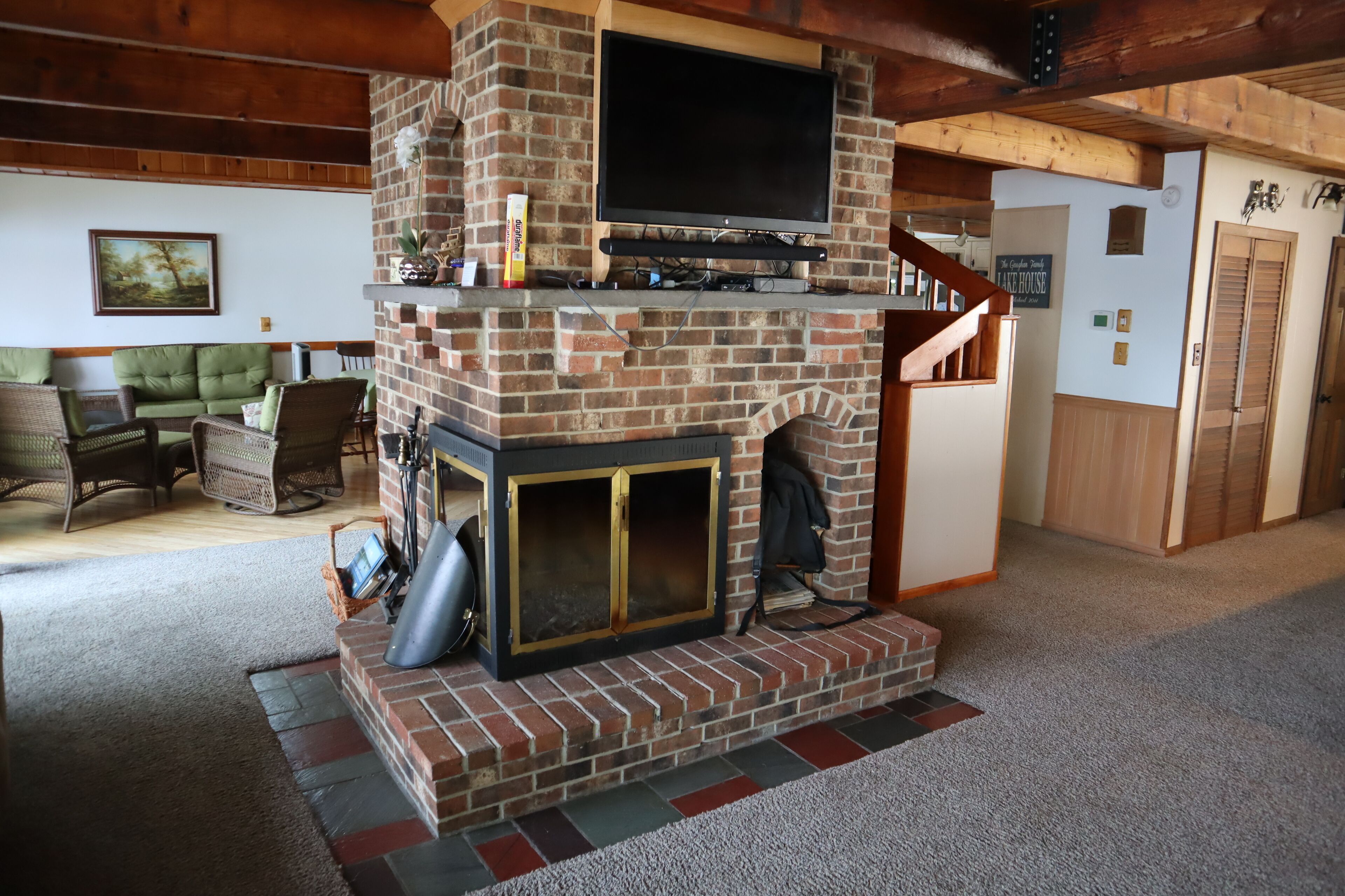 Spacious Waterfront 4 Season Home on Beautiful Lake Winnisquam