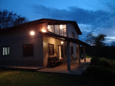 Beautiful Place Near Parks and Outlet