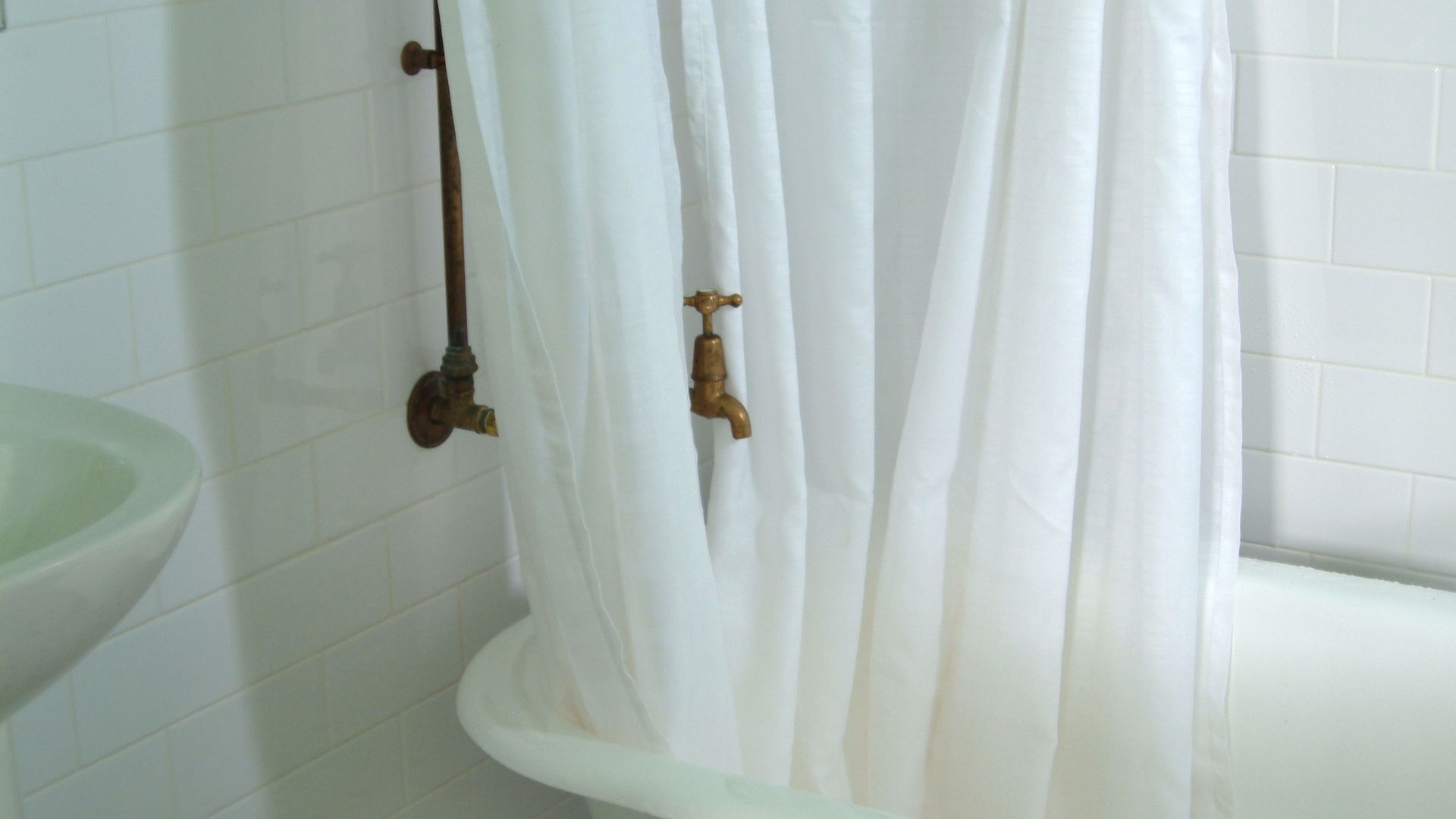 Seahaven - beachfront retreat for two