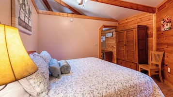1 bedroom, iron/ironing board, internet, bed sheets