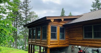 Very Private log lodge on Minnesota’s clearest lake inc. Kayak rowboat & canoe